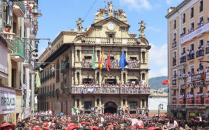 Lee más sobre el artículo Historia del encierro de San Fermín: 10 curiosidades que (quizás) no sabías